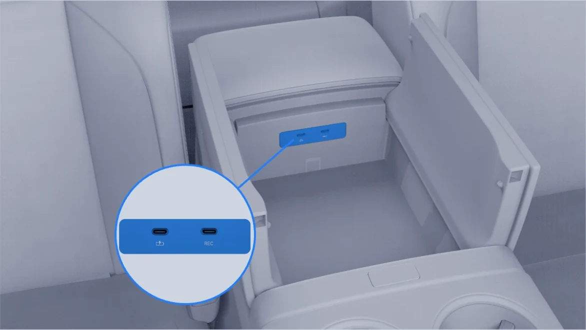 Li Auto: «USB-порт для зарядки»
