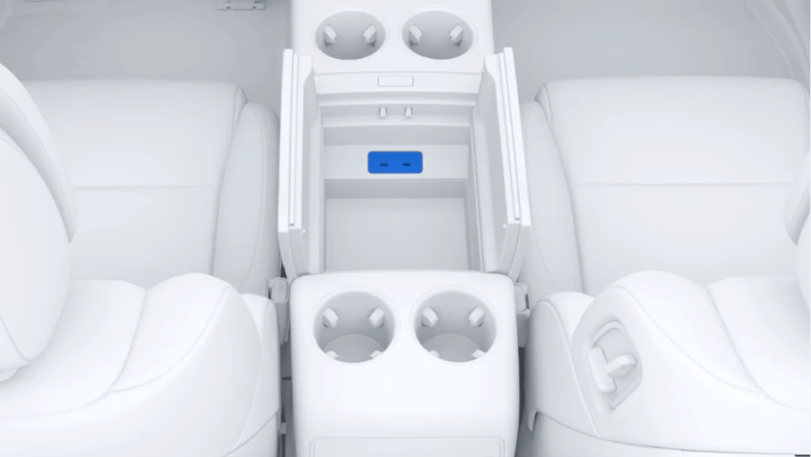 Li Auto: «USB-порт для зарядки»